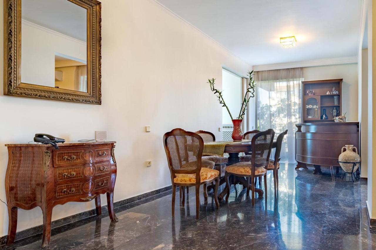 Glyfada 3 Bedrooms 6 Persons By Mps Apartment Athen