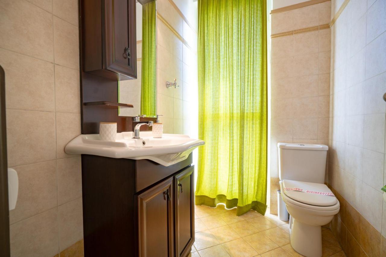 Apartment Glyfada 3 Bedrooms 6 Persons By Mps *