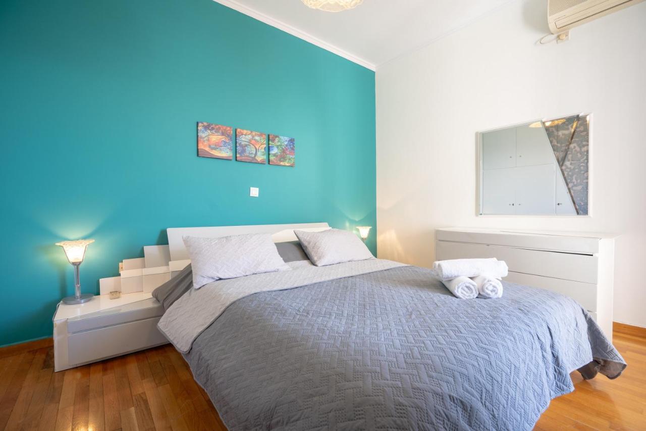 Glyfada 3 Bedrooms 6 Persons By Mps Athen