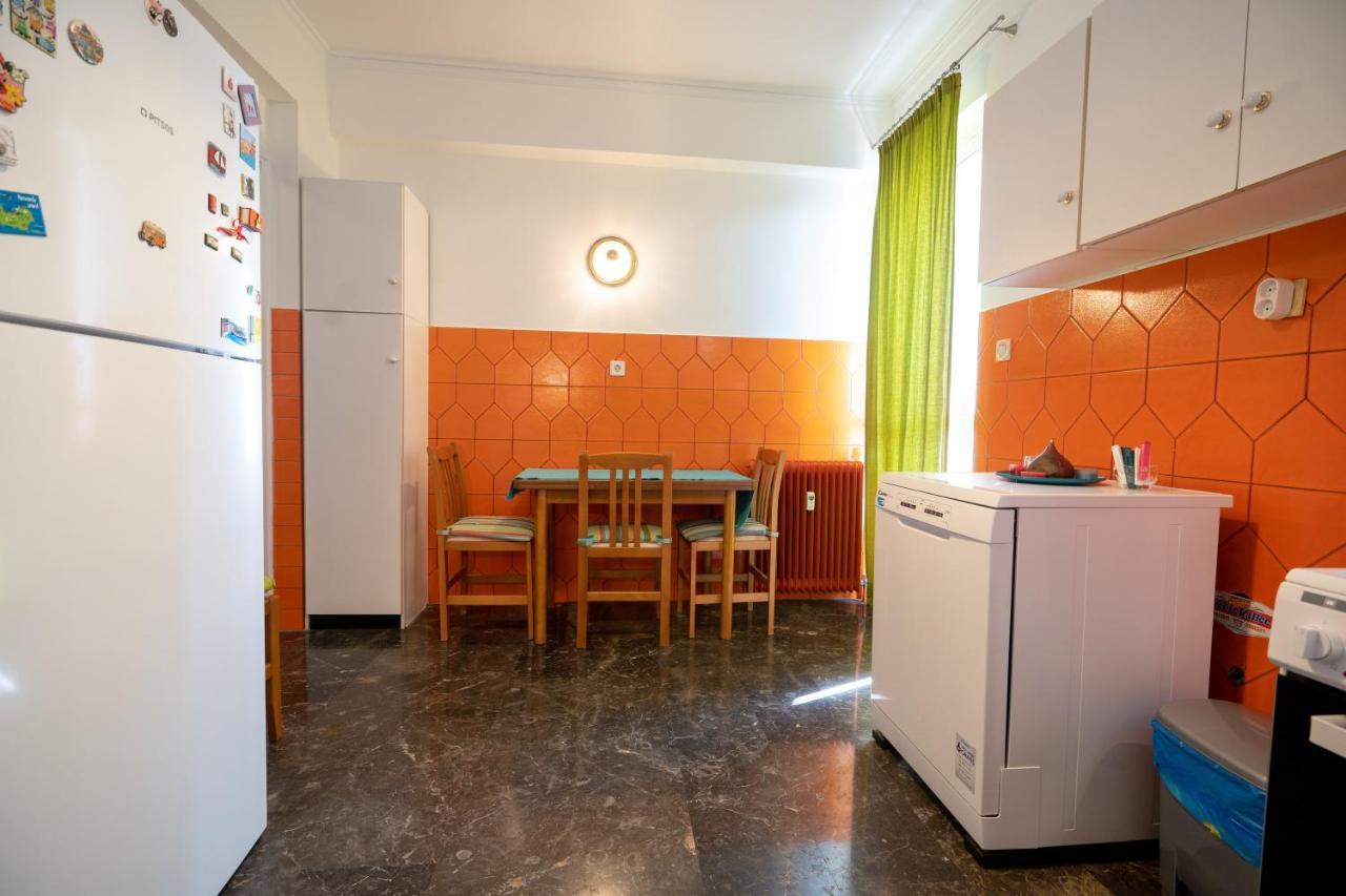 Glyfada 3 Bedrooms 6 Persons By Mps Athens
