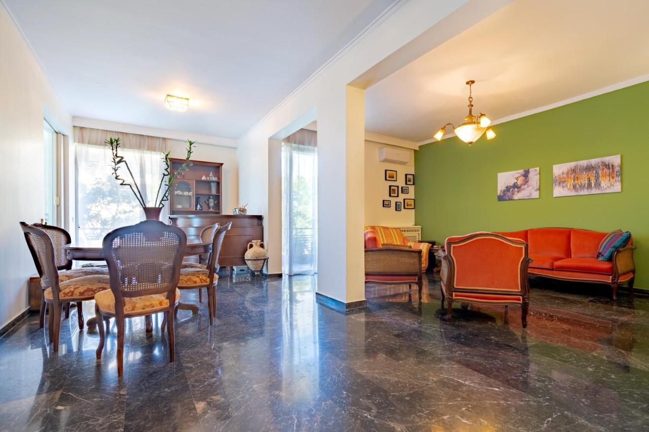 Glyfada 3 Bedrooms 6 Persons By Mps