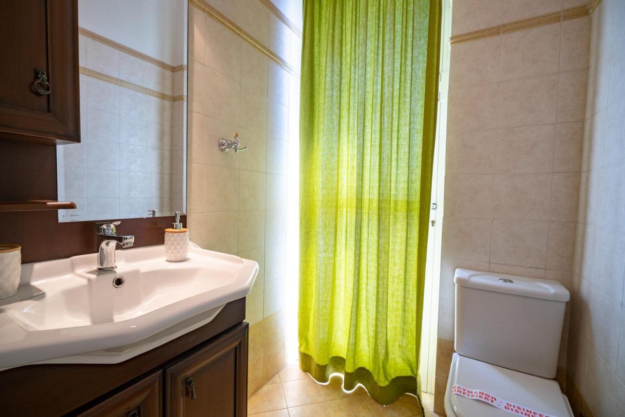Glyfada 3 Bedrooms 6 Persons By Mps Апартаменты Афины